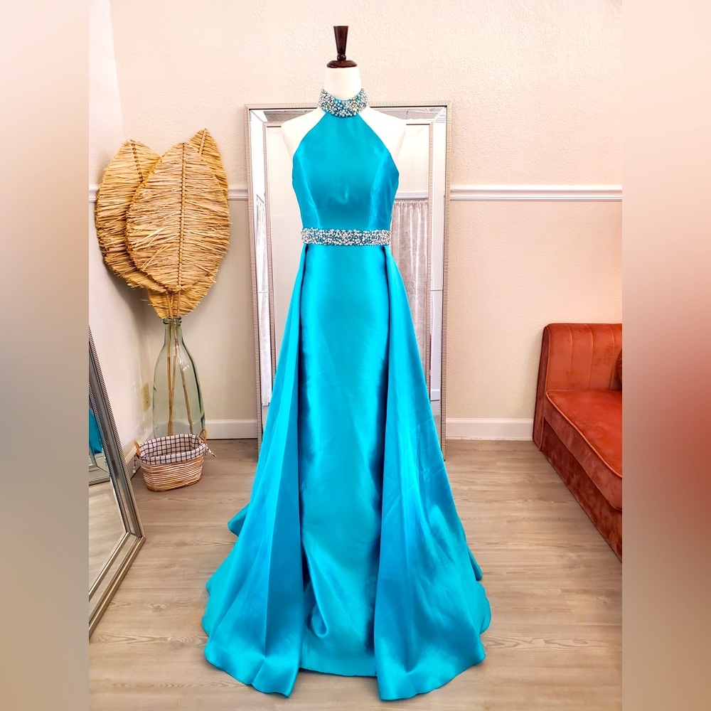 NEW ASHLEYlauren size 0 Jade Prom Dress
